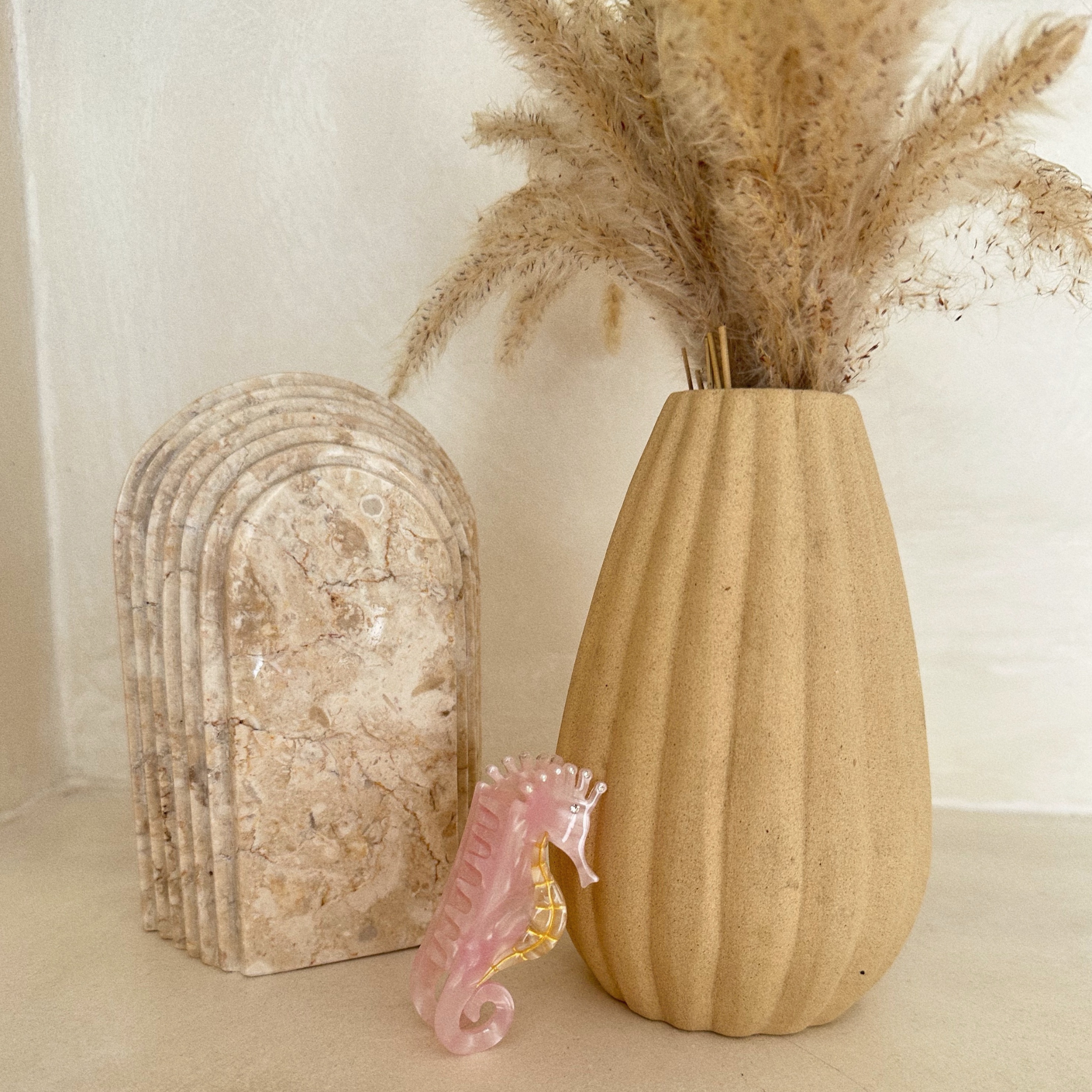 Mini Sea Horse Hair Claw