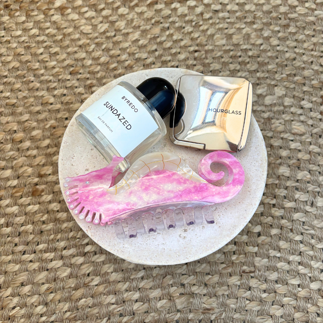 Jumbo Seahorse Hair Claw