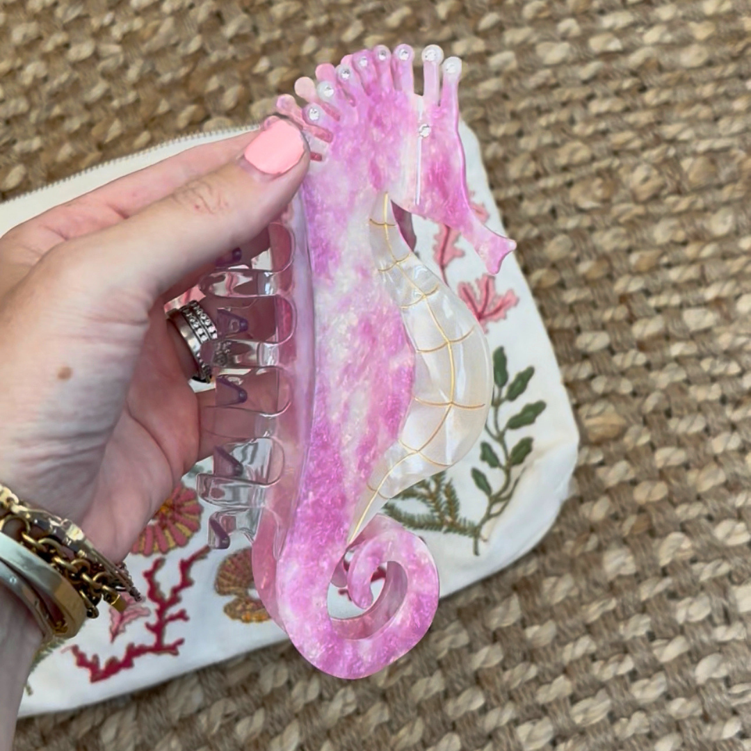 Jumbo Seahorse Hair Claw